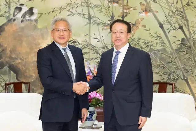 XM外汇代理自然指数2025科研领导者榜单：中国保持第一